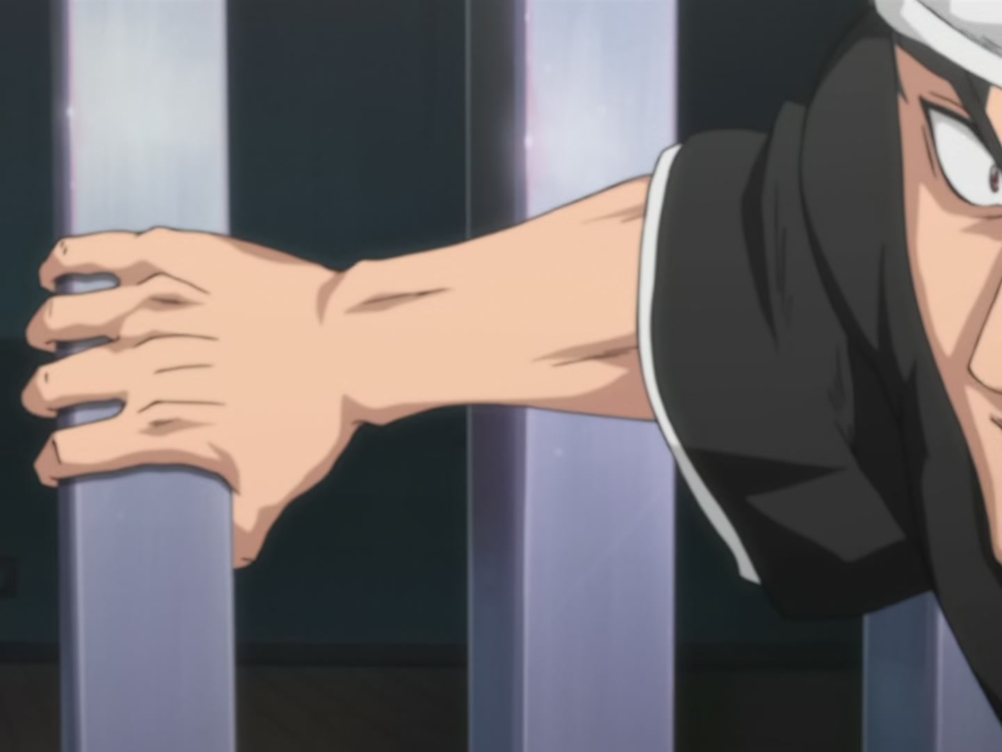 Bleach Ep 19: Ichigo Becomes a Hollow! @ 00:01:43