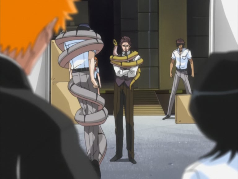 Bleach Ep 71: The Moment of Collision! An Evil Hand Draws Near to the Quincy @ 00:05:27