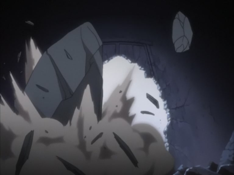 Bleach Ep 102: The Last Quincy! The Exploding Power @ 00:03:09