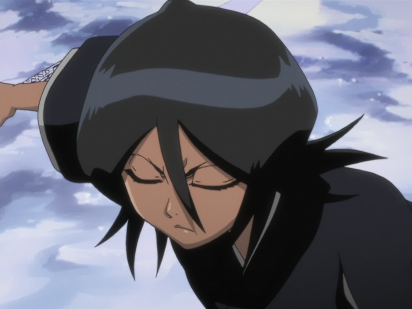 Bleach Ep 117: Rukia’s Battle Begins! The Freezing White Blade @ 00:12:44