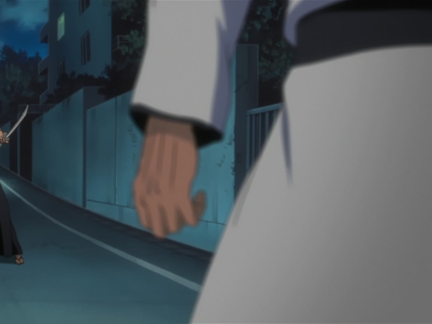Bleach Ep 118: Ikkaku’s Bankai! The Power That Breaks Everything @ 00:09:40