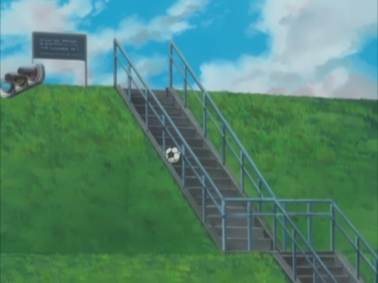 Bleach Ep 132: Hitsugaya, Karin, and Soccer Ball @ 00:02:08