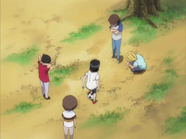 Bleach Ep 132: Hitsugaya, Karin, and Soccer Ball @ 00:09:49
