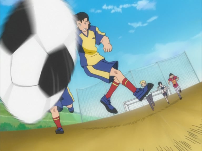 Bleach Ep 132: Hitsugaya, Karin, and Soccer Ball @ 00:14:29
