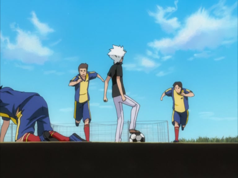 Bleach Ep 132: Hitsugaya, Karin, and Soccer Ball @ 00:16:24