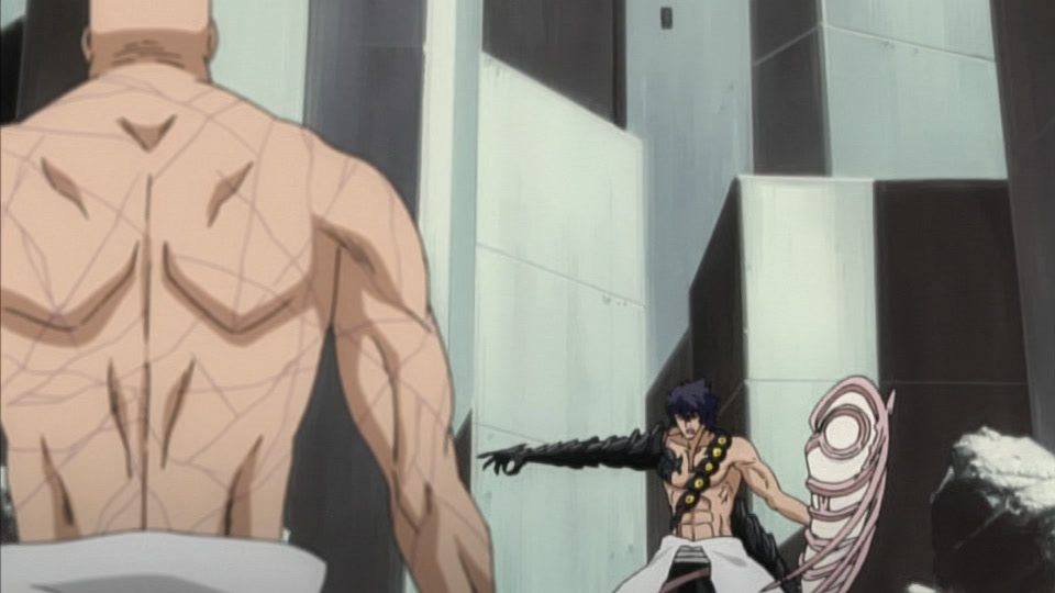 Bleach Ep 187: Ichigo Rages! The Assassin's Secret @ 00:17:42