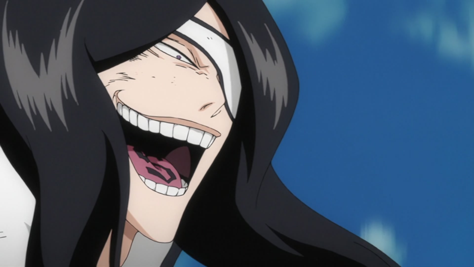 Bleach Ep 201: Nnoitra Released! Multiplying Arms @ 00:02:32