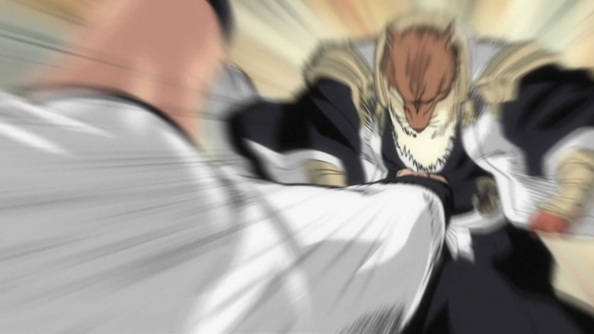 Bleach Ep 220: Ikkaku Falls! The Shinigami's Crisis @ 00:08:19