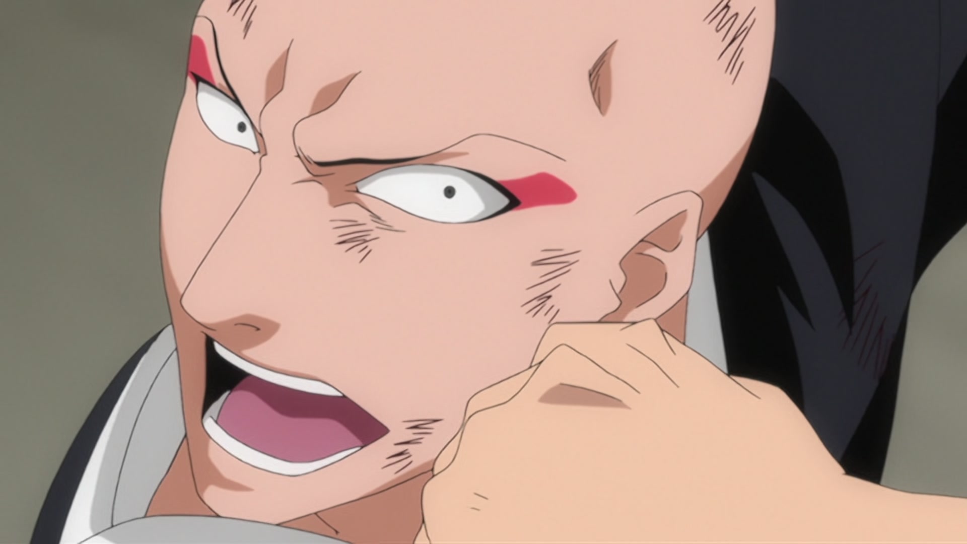 Bleach Ep 220: Ikkaku Falls! The Shinigami's Crisis @ 00:09:49