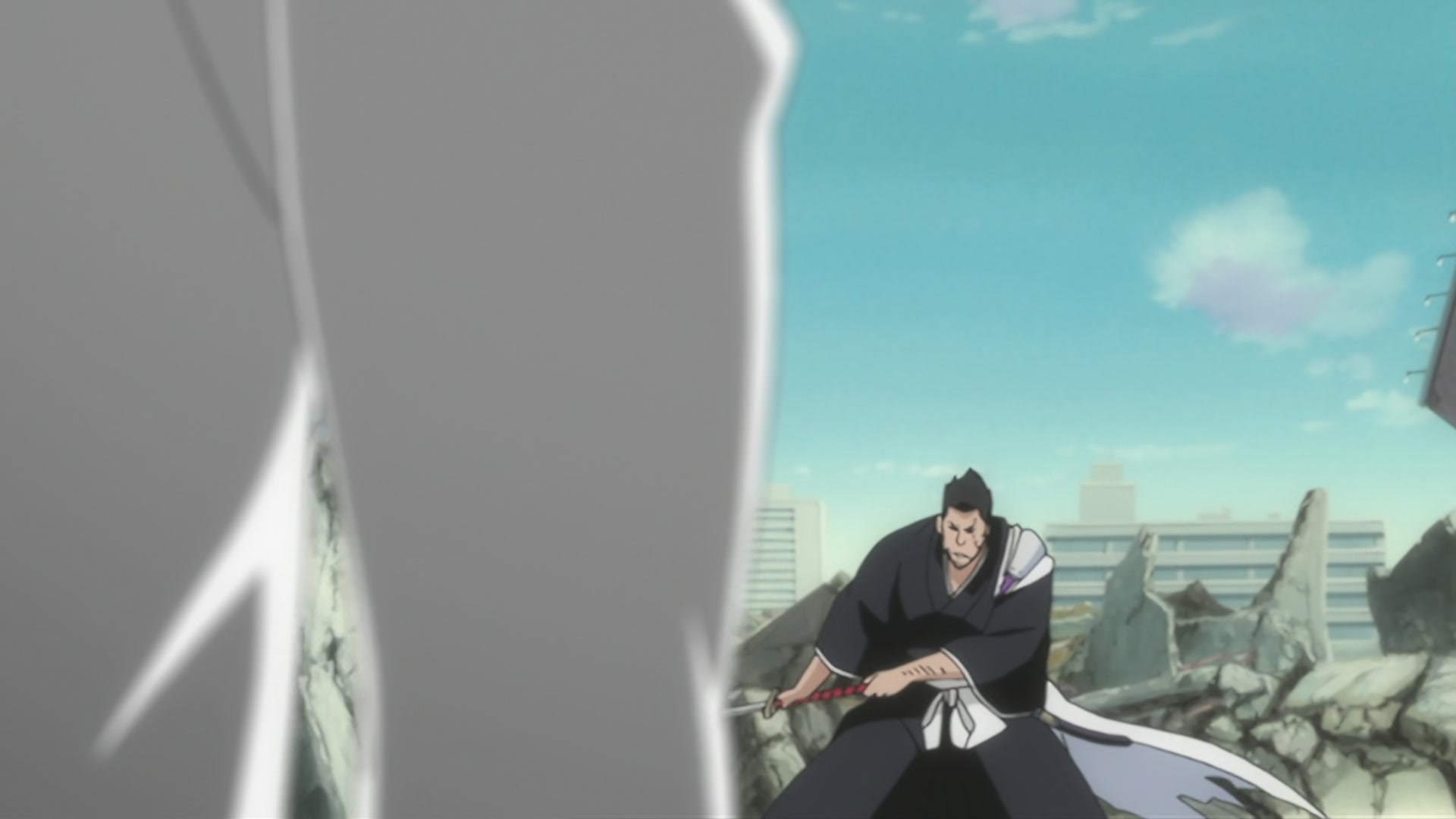 Bleach Ep 297: The Extending Blade?! Ichigo vs. Gin! @ 00:16:00