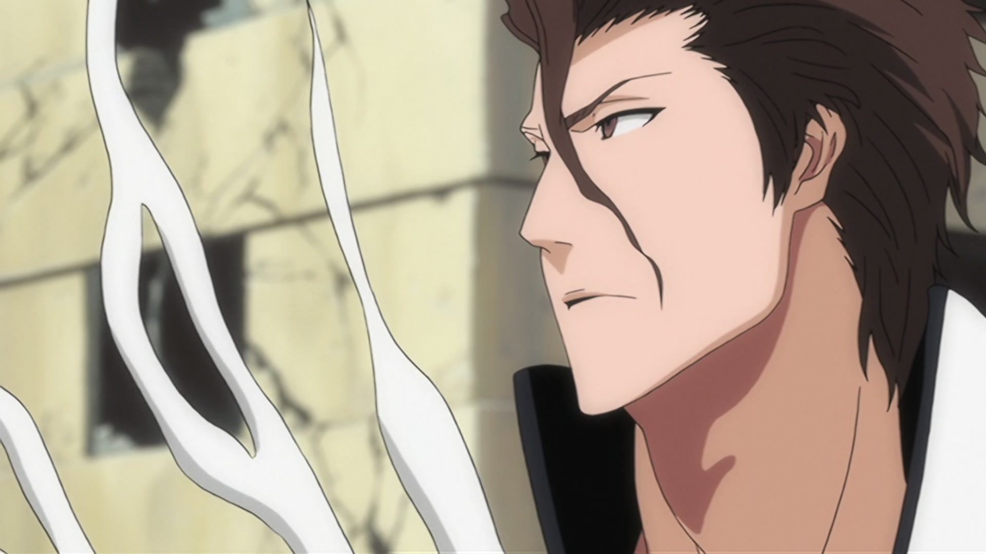 Bleach Ep 300: Aizen Appears! Ichigo's Objective @ 00:04:49