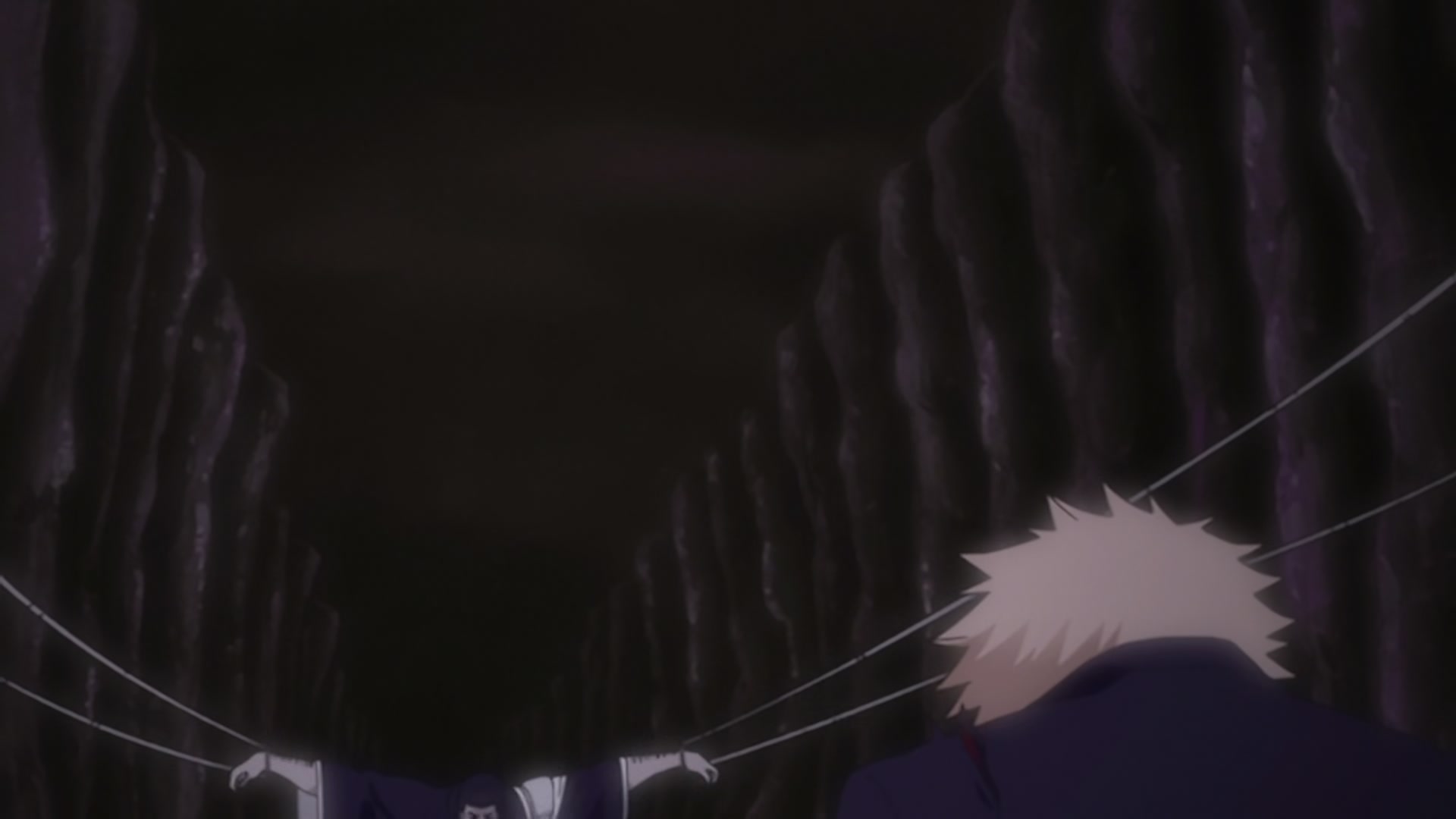 Bleach Ep 307: Emergency Situation! Aizen, New Evolution! @ 00:03:52