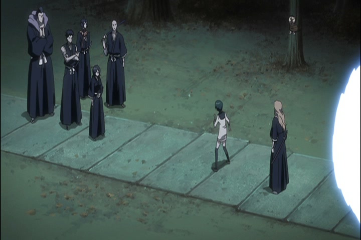 Bleach Ep 323: Protect Ichigo! Nozomi's Determination @ 00:15:56