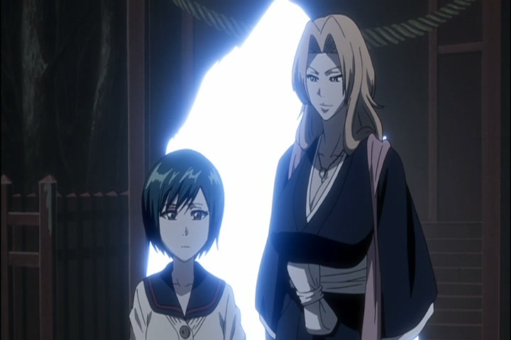 Bleach Ep 323: Protect Ichigo! Nozomi's Determination @ 00:16:00