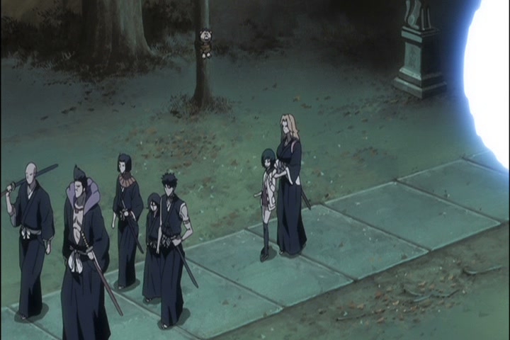 Bleach Ep 323: Protect Ichigo! Nozomi's Determination @ 00:16:34