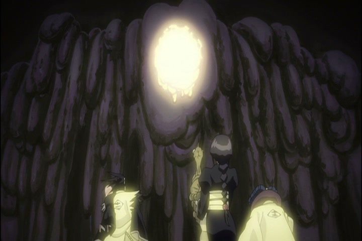 Bleach Ep 324: Recapture Seireitei! The Captains Move! @ 00:02:08