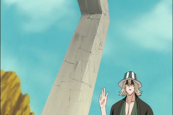 Bleach Ep 324: Recapture Seireitei! The Captains Move! @ 00:05:56