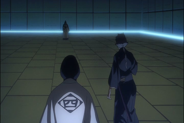 Bleach Ep 324: Recapture Seireitei! The Captains Move! @ 00:14:25