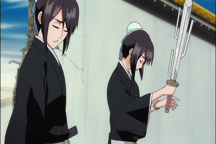 Bleach Ep 326: Two Hinamori, Hitsugaya's Resolution @ 00:18:47