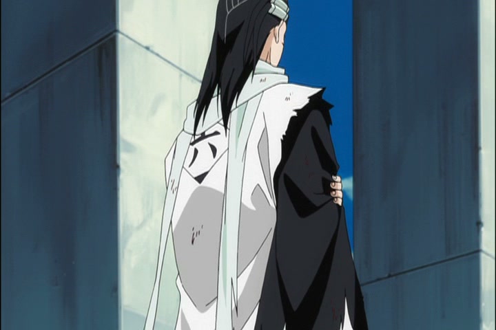 Bleach Ep 327: Pride of the Kuchiki Family! Byakuya vs. Byakuya! @ 00:04:54