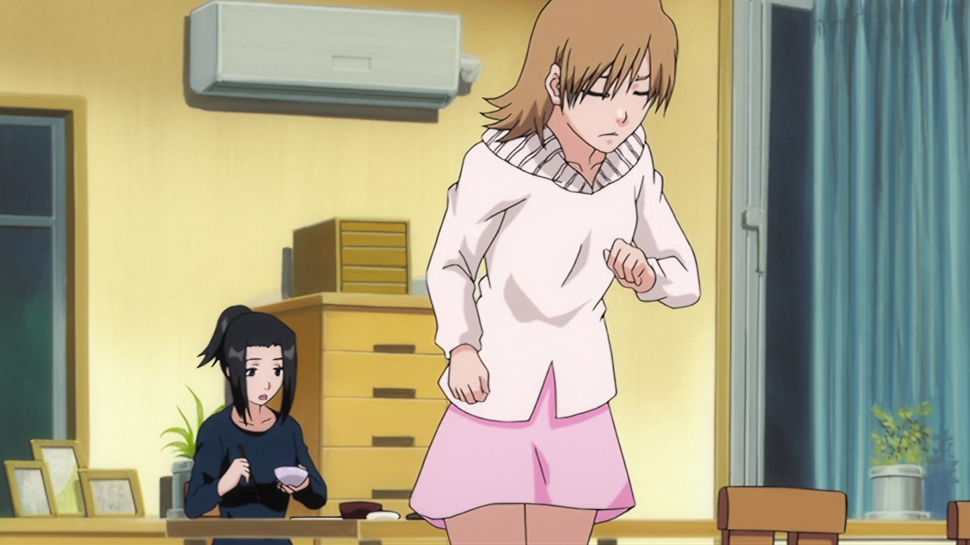 Bleach Ep 345: Uryu is Attacked, A Threat Draws Near the Friends! @ 00:08:52