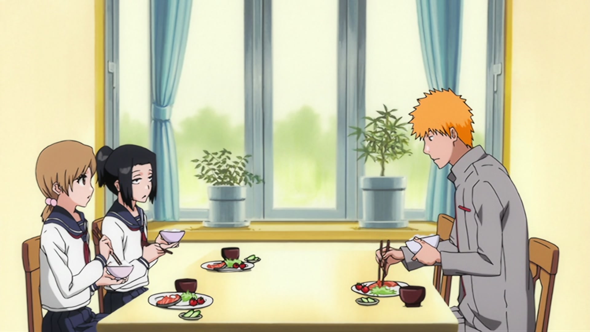 Bleach Ep 345: Uryu is Attacked, A Threat Draws Near the Friends! @ 00:15:08