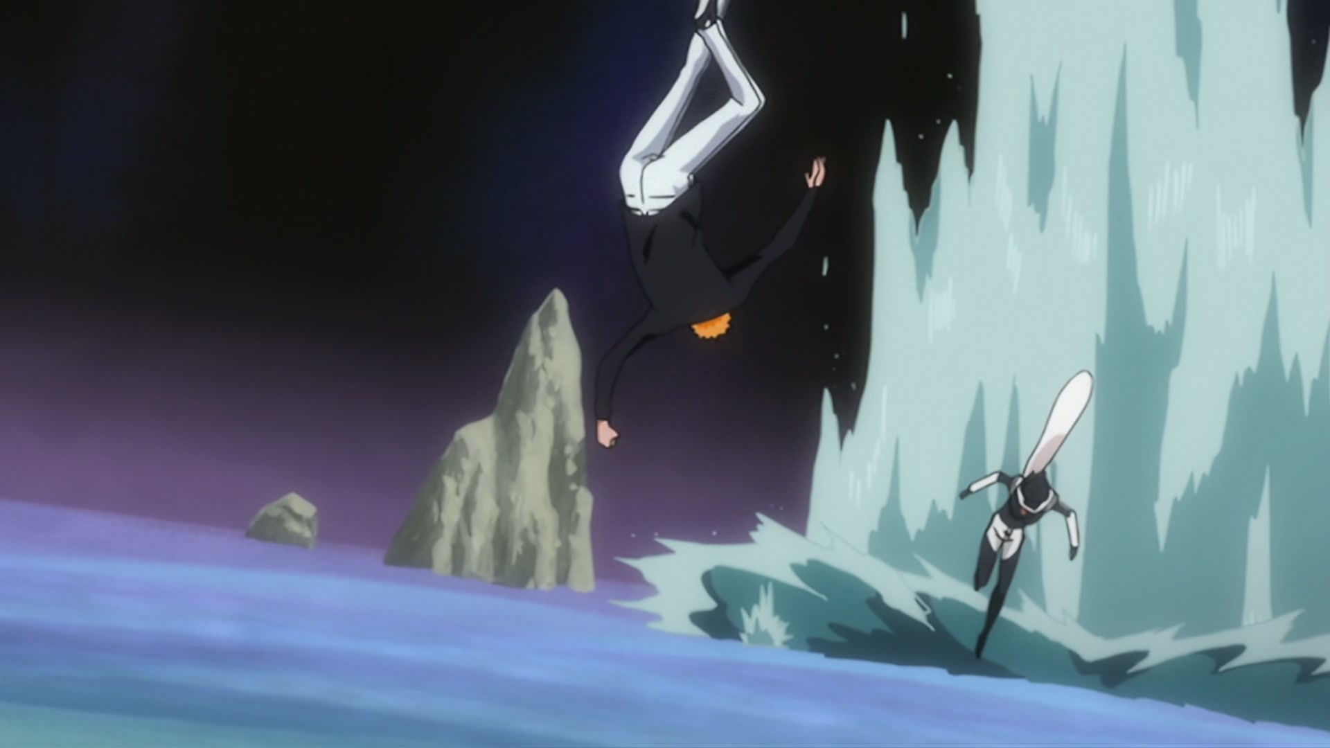 Bleach Ep 352: Tsukishima Attacks! The Training Has Been Aborted @ 00:03:48