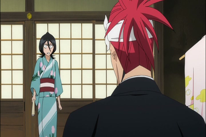 Bleach Ep 355: Shinigami at War! New Year Special! @ 00:13:00