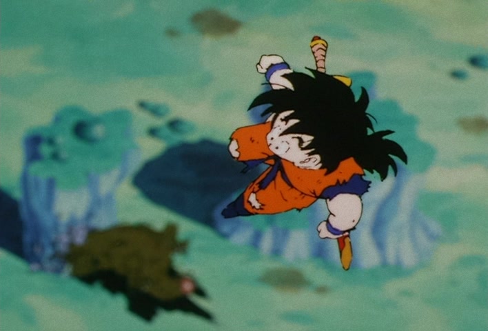 Dragon Ball Z — Ep 12: Catnap on the Serpent Road — Goku Takes a Tumble @ 02:18