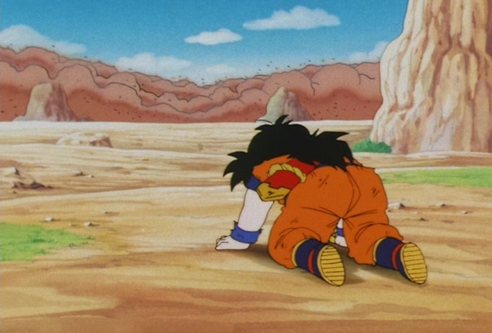 Dragon Ball Z — Ep 12: Catnap on the Serpent Road — Goku Takes a Tumble @ 14:44