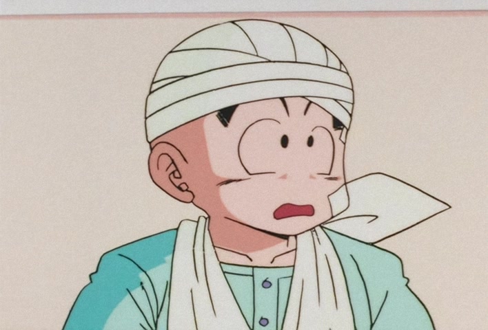 Dragon Ball Z Ep 37: The Mysterious Yunzabit! The Search for God's Spaceship @ 07:04