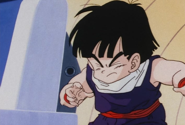 Dragon Ball Z Ep 39: Friends or Foes? Children of the Mysterious Giant Spaceship @ 10:17