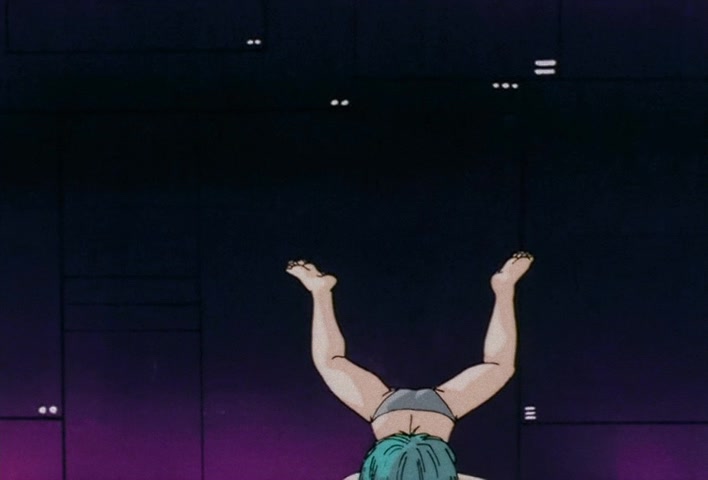 Dragon Ball Z Ep 39: Friends or Foes? Children of the Mysterious Giant Spaceship @ 18:04
