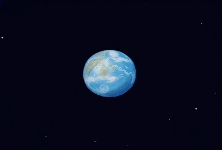 Dragon Ball Z Ep 195: A Great Inspiration!! I'm Ready! The Awesome Guy from the Afterlife @ 05:08