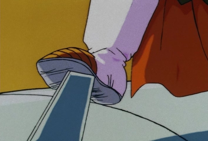 Dragon Ball Z Ep 205: Goku's Also Resurrected?! He's Participating in the Tenka'ichi Budokai!! @ 04:34