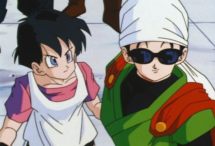 Dragon Ball Z Ep 210: No Small Matter!! Little Trunks @ 04:32