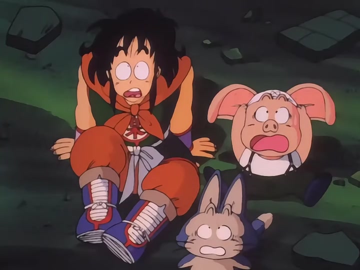 Dragon Ball Ep 13: Goku's Great Transformation @ 08:55