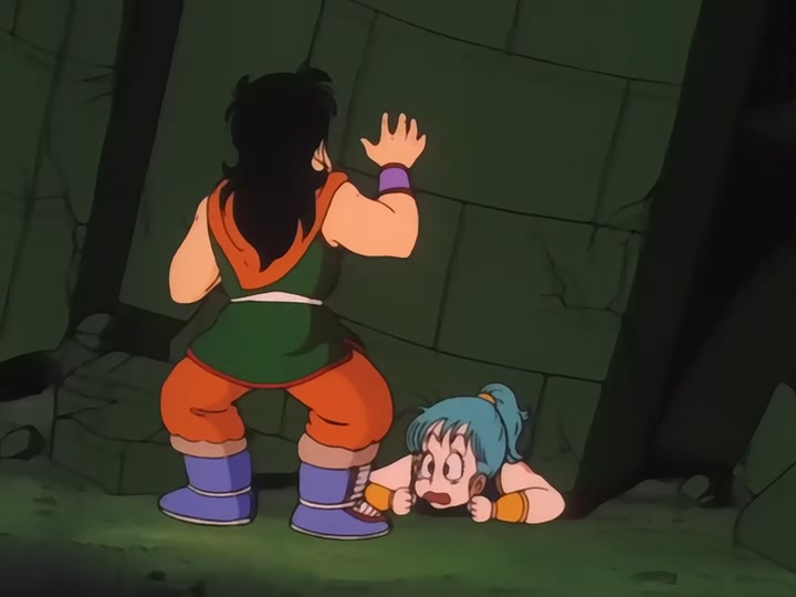 Dragon Ball Ep 13: Goku's Great Transformation @ 09:30