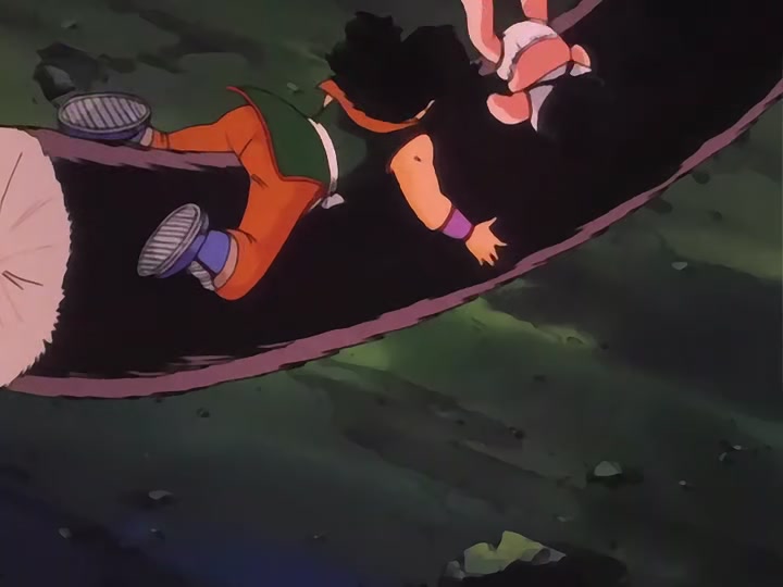 Dragon Ball Ep 13: Goku's Great Transformation @ 11:36