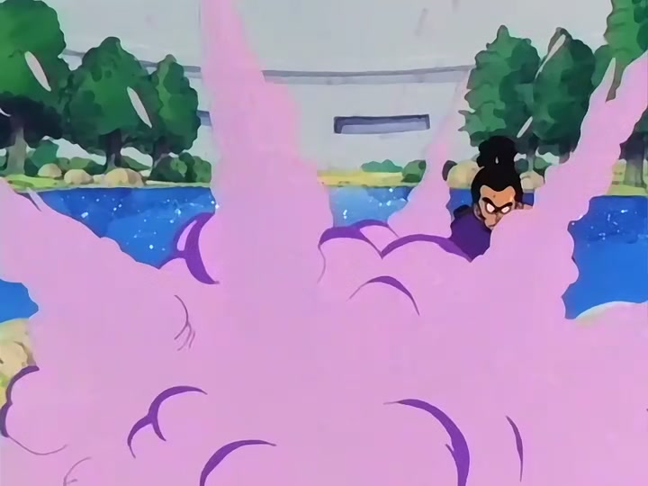 Dragon Ball Ep 38: Five Murasakis @ 06:33