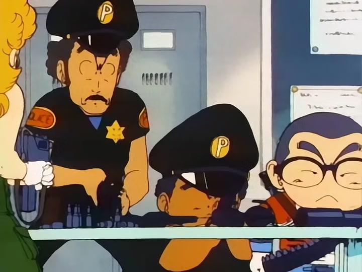 Dragon Ball Ep 57: Arale vs. Blue @ 07:04
