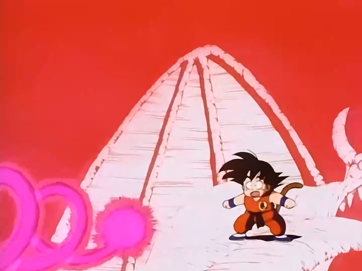 Dragon Ball Ep 74: The Mysterious Fifth Man @ 05:32