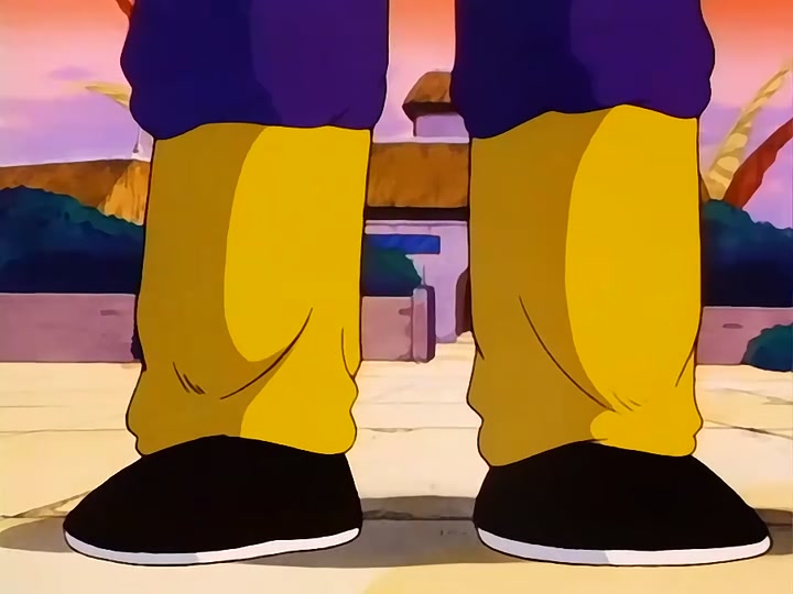 Dragon Ball Ep 95: Goku vs. Krillin @ 04:35