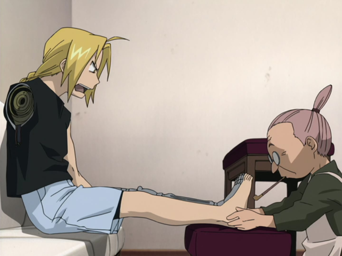 Fullmetal Alchemist Ep 17: House of the Waiting Family @ 04:35