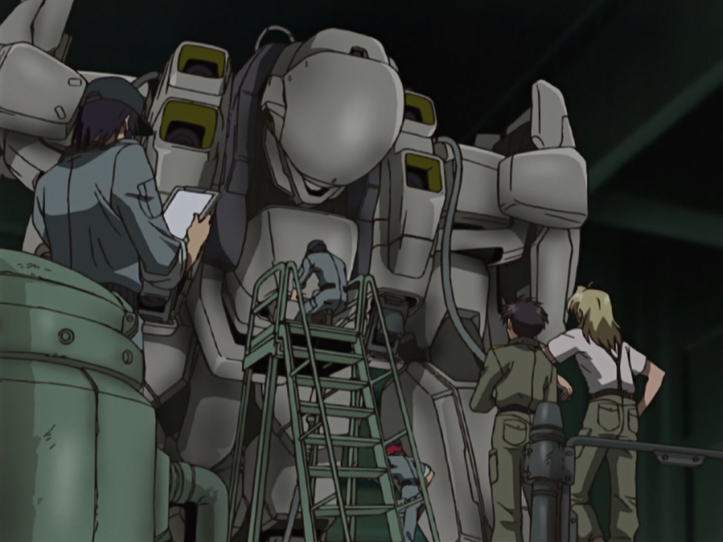 Full Metal Panic! — Ep 1: The Guy I Kinda Like is a Sergeant @ 06:13
