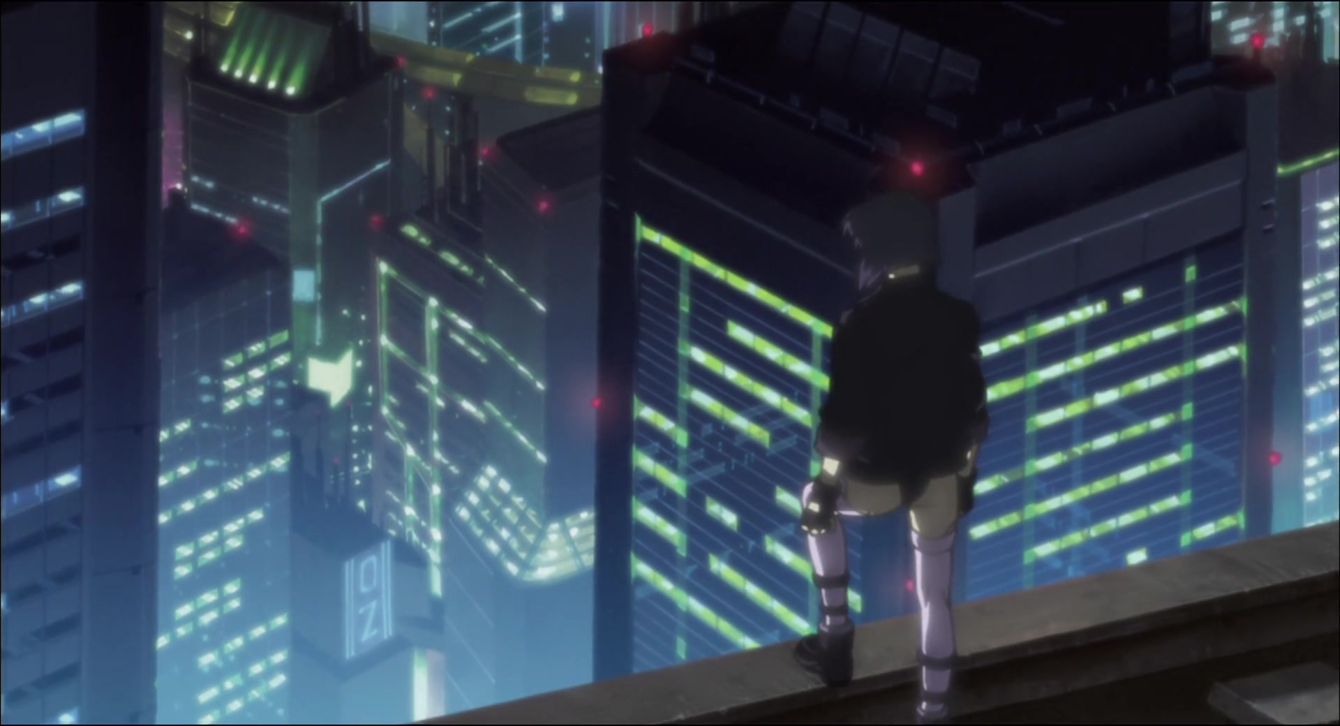 Ghost in the Shell: Stand Alone Complex — Ep 1: Section-9: Public Security Section 9 @ 01:51