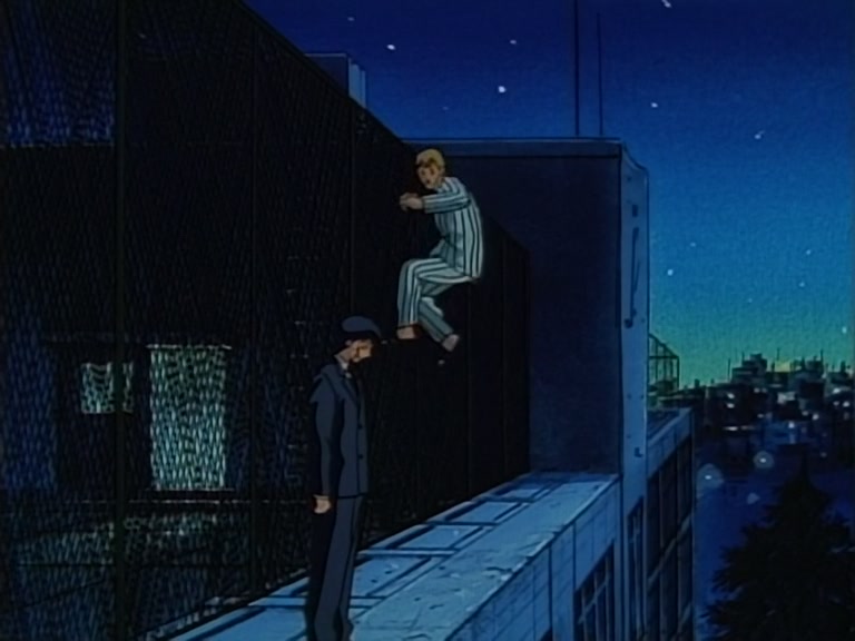 Great Teacher Onizuka Ep 3: Late Night Roof Diving @ 18:52
