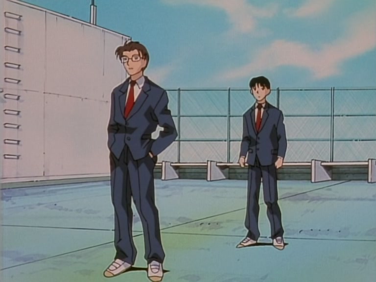 Great Teacher Onizuka Ep 5: An Eye for an Eye, a Butt for a Butt @ 08:30
