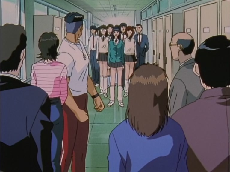 Great Teacher Onizuka Ep 9: Onizuka and the Art of War @ 19:01