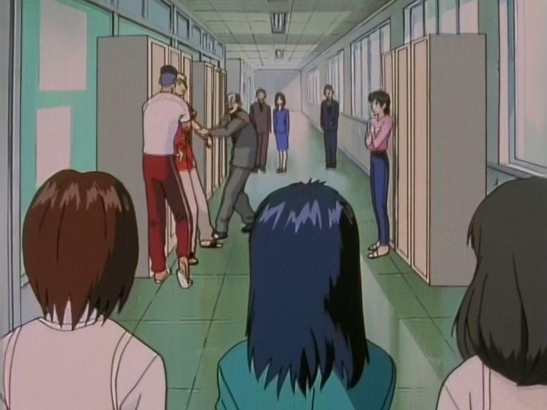 Great Teacher Onizuka Ep 9: Onizuka and the Art of War @ 19:43